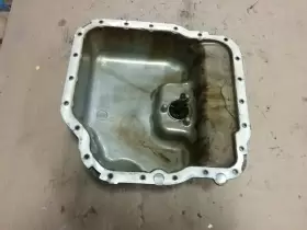 311-58773 VOLKSWAGEN Oil Pan Touareg