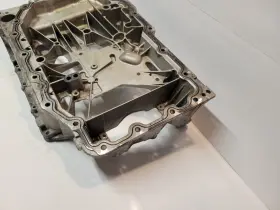 04E103603L AUDI Vii Upper Oil Pan A3 Vw Golf #2