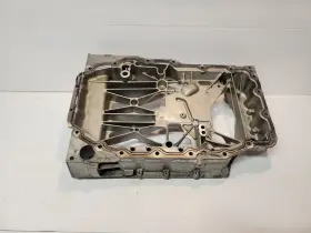04E103603L AUDI Vii Upper Oil Pan A3 Vw Golf