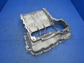 06M103805AF AUDI Upper Oil Pan S4 A5 S5 A6 A7 S7 A8 Q7 Q8