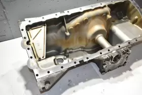 7556664-01 BMW Xdrive Engine Motor Lower Oil Pan 535I Awd #3