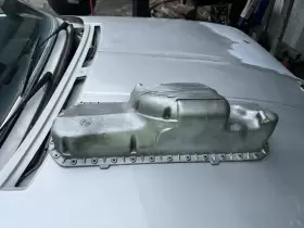 1260716 BMW Engine Oil Pan 528I E12