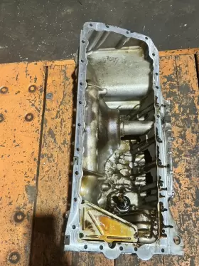73681312 BMW Xdrive Engine Motor Lower Oil Pan 335I F30 #2 73681312 BMW Xdrive Engine Motor Lower Oil Pan 335I F30 #2