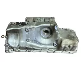 73681312 BMW Xdrive Engine Motor Lower Oil Pan 335I F30 73681312 BMW Xdrive Engine Motor Lower Oil Pan 335I F30
