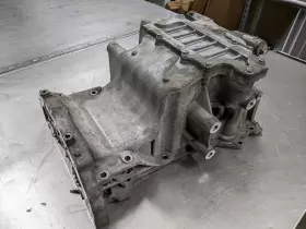 12636677 CADILLAC Engine Oil Pan Sts #2