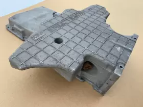 12559305 CHEVROLET Vette Oil Pan Batwing Bat Wing Gull Chevy #3