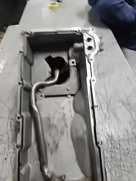 12599806 CHEVROLET Oil Pan 1500 2500 3500 Silverado Sierra