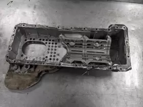 12634971 CHEVROLET Upper Engine Oil Pan 2500 Silverado #3