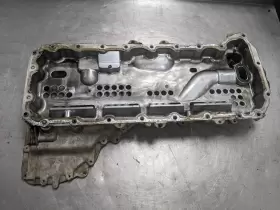 12671399 CHEVROLET Upper Engine Oil Pan Diesel 2500 Silverado #3