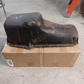 1564863 CHEVROLET Block Oil Pan Studebaker #2
