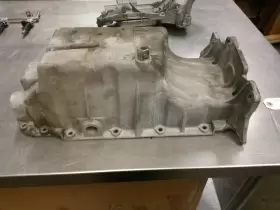 55581970 CHEVROLET Engine Oil Pan Sonic #2