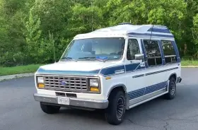Ford Econoline Van 7.5L - Efi Engine Oil Dipstick And Tube #3