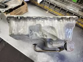 F67E6675HC FORD Oil Pan Up Hc Explorer