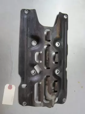 L8E6687BB FORD Engine Oil Baffle Escape