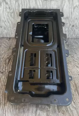 XR3E-6675-DB FORD Oil Pan Gt Mustang