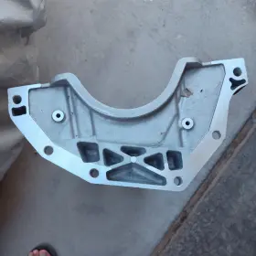 YL8Z6F092AA FORD Upper Oil Pan Mazda Escape Tribute