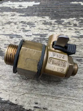 F104S FUMOTO Thread Oil Drain Valve Adp Adapter Extension