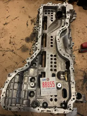 12692971 GENERAL MOTORS Upper Oil Pan Duramax 2500 3500 Txc #3