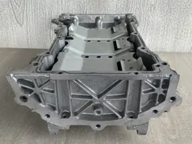 12641015 GM Engine Oil Pan Cts Cadillac Camaro