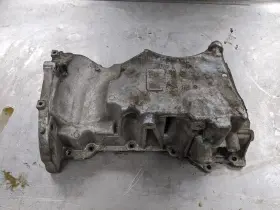 12609875 GMC Upper Engine Oil Pan Acadia #2