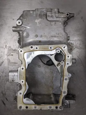 12654987 GMC Upper Engine Oil Pan Acadia #2
