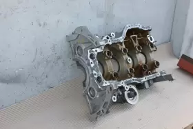 21100-2E050 HYUNDAI Upper Oil Pan Kia #2