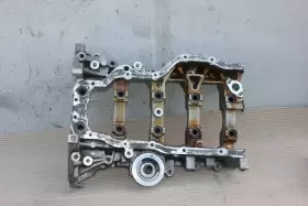 21100-2E050 HYUNDAI Upper Oil Pan Kia