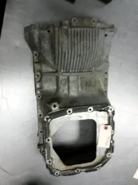 2152123700 HYUNDAI Upper Engine Oil Pan Elantra