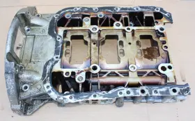 77RV3-2GF00 HYUNDAI Engine Upper Oil Pan Kia Tucson