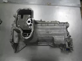 QX80 INFINITI Upper Engine Oil Pan #2