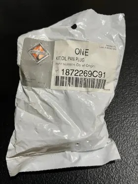 1872269C91 INTERNATIONAL Oil Pan Plug
