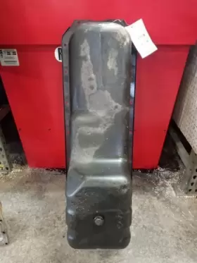 311.IHHB08 INTERNATIONAL Oil Pan #2