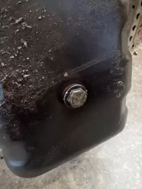 311.IHHB08 INTERNATIONAL Oil Pan #3