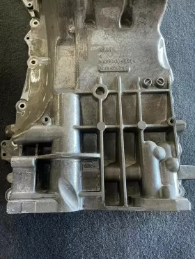 4H236706BC LAND ROVER Engine Oil Pan #3