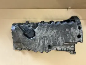 7G9N-6C798-AA LAND ROVER Engine Oil Pan Sump