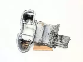 12101-31101 LEXUS Upper Oil Pan IS250 Rwd