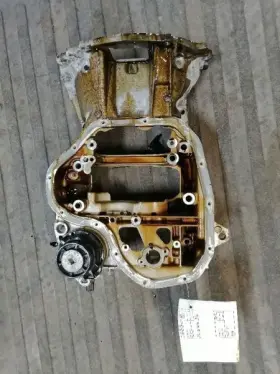 NX200T LEXUS Oil Pan Engine Upper