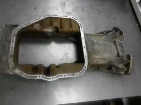 1190141602 MERCEDES Upper Engine Oil Pan E500