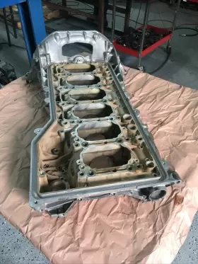 1370140301 Mercede Lower Block Oil Pan W220 CL600