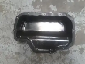 R350 MERCEDES Oil Pan Lower ML350