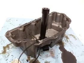 ML63 MERCEDES Lower Oil Pan