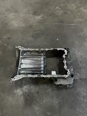 642-014-58-02 MERCEDES Upper Oil Pan Sprinter #3