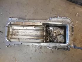 R1170140002 MERCEDES Upper Oil Pan 560SEL 560SEC 500SEC W126