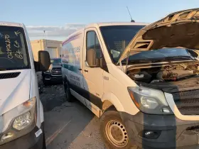 SPRINTV25 MERCEDES-BENZ TRUCK Oil Pan