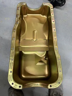30720 MILODON Oil Pan Front Sump Chassis 302 Ford 30720 MILODON Oil Pan Front Sump Chassis 302 Ford