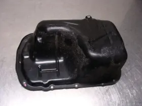 070567 MITSUBISHI Engine Oil Pan Mirage