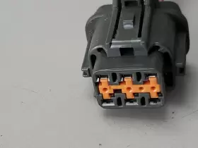 189105S700 NISSAN Cruise Control Module Actuator Plug Xterra #3