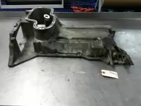 311-58776 NISSAN Upper Engine Oil Pan Titan #2