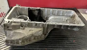 12612257 CADILLAC Xlr Oil Pan #2