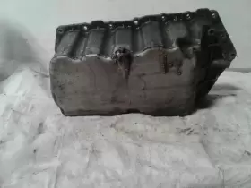 TCHE15OLD CHEVROLET Oil Pan Van #2